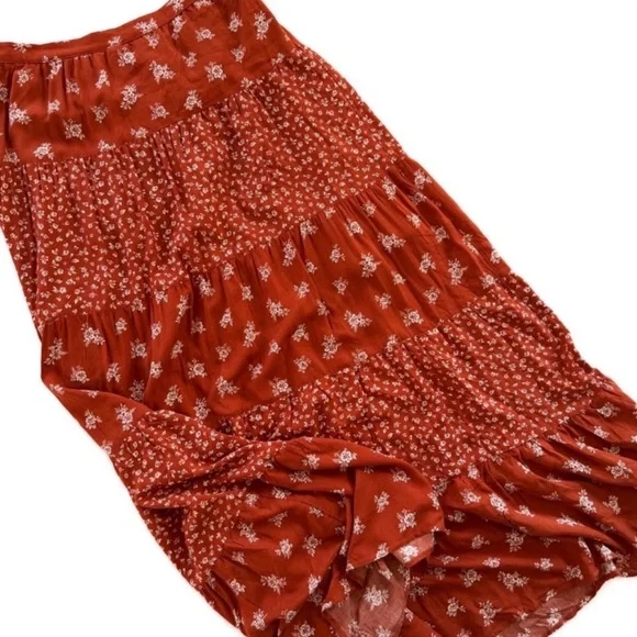 ✨ Alter’d State Rust Floral Tiered Midi Skirt – XL - Picture 4 of 10
